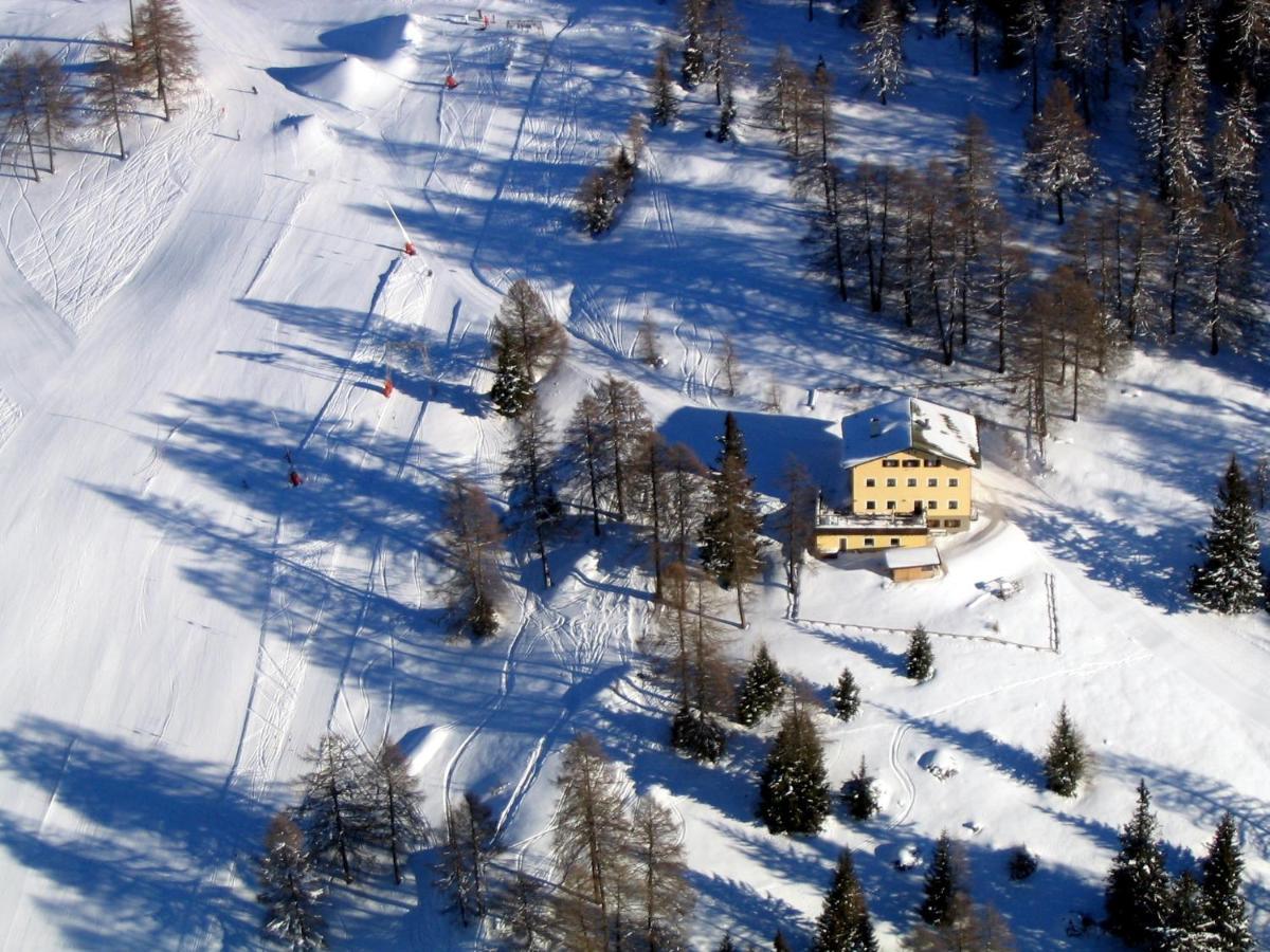 Skihuette Zams Exteriér fotografie