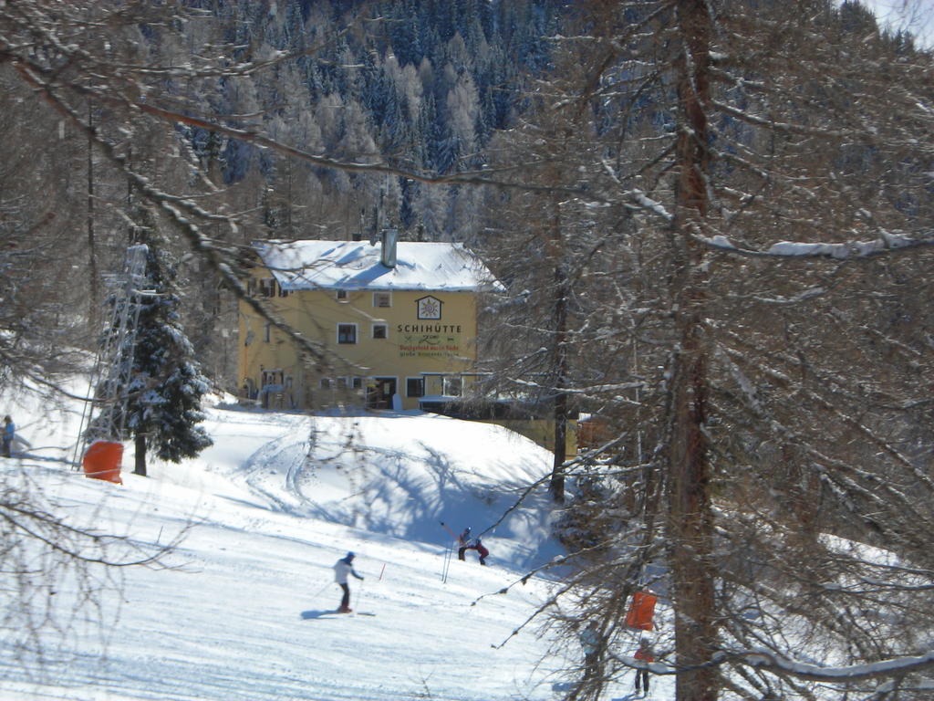 Skihuette Zams Exteriér fotografie